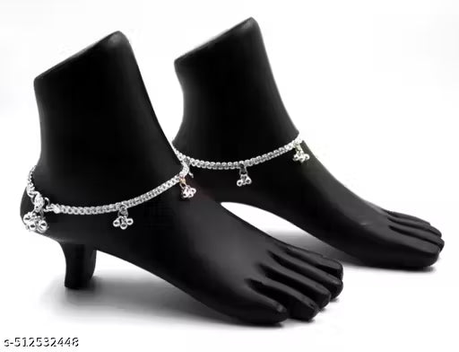 Payal chain with silver plated wedding and anniversary.