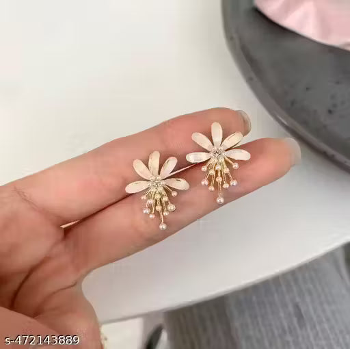 HAWKCRAW (Korean Western Earings ) for Women