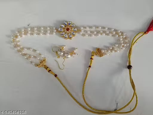 Flower kundan ganthan choker
